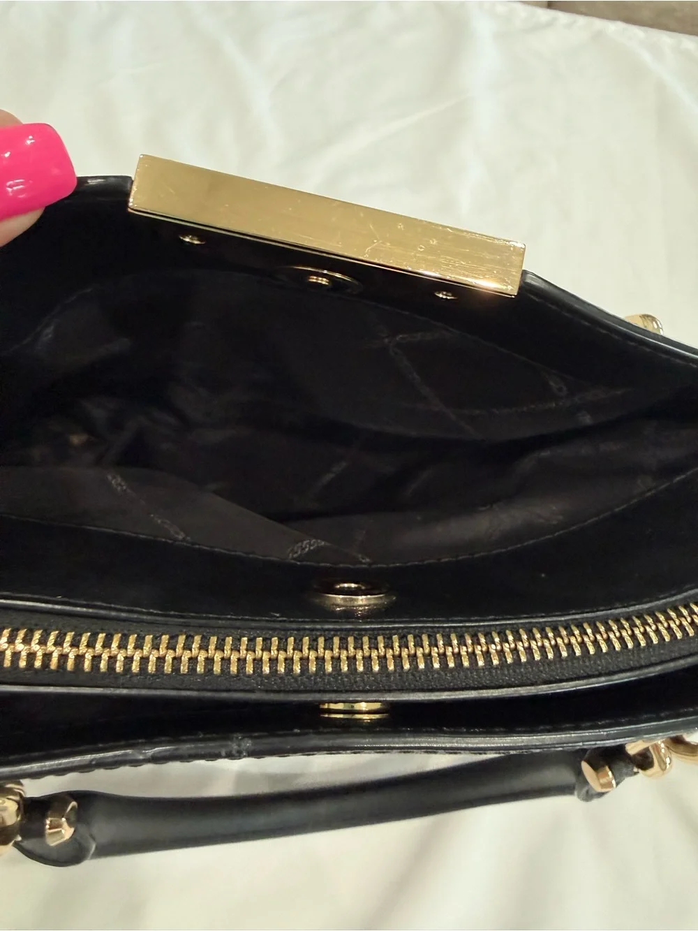 Michael Kors Rochelle Black Leather Satchel Tote Gold Hardware Top Zip Closure